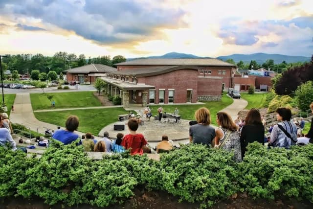 Transylvania County Library