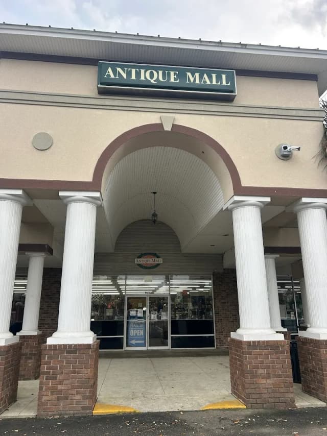 Collectors Antique Mall