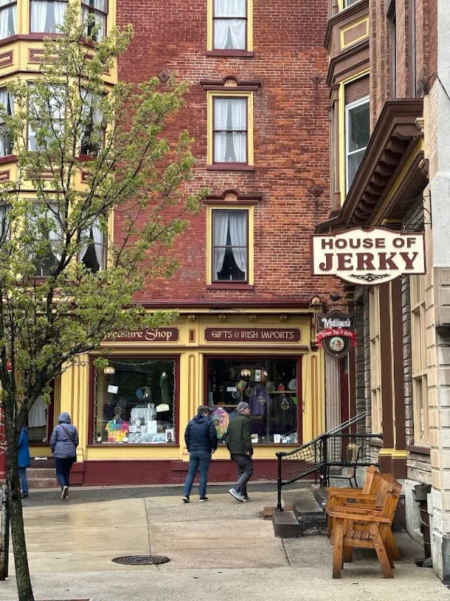 Treasure Shop