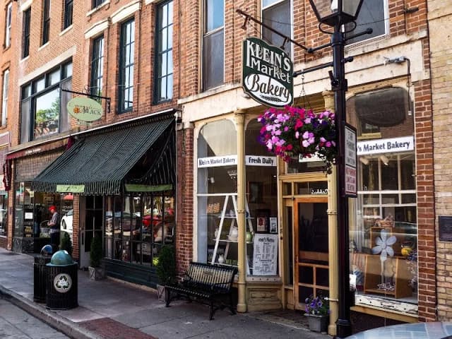 Klein's Market Bakery