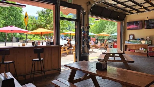 Skout Taphouse & Provisions