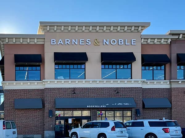 Barnes & Noble