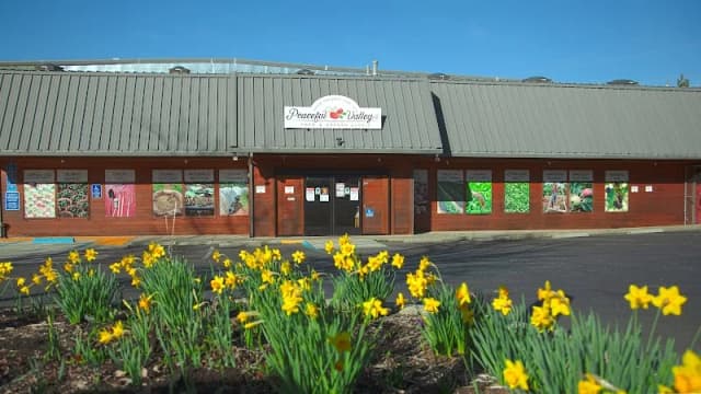 Peaceful Valley Farm & Garden Supply