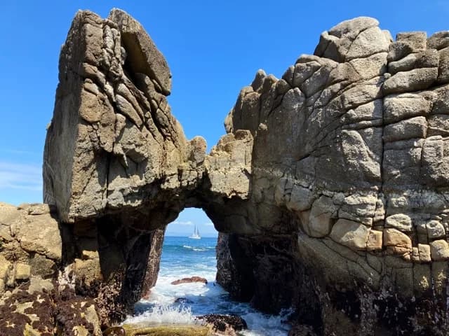 Kissing Rock View Point