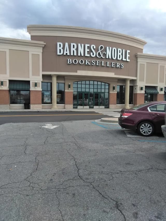Barnes & Noble