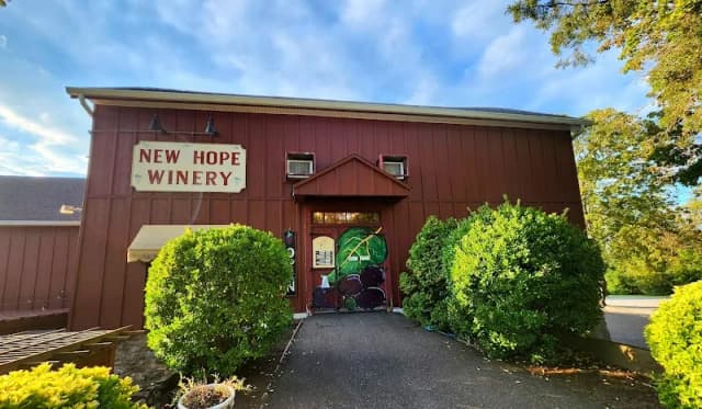 The Tavern at New Hope Winery