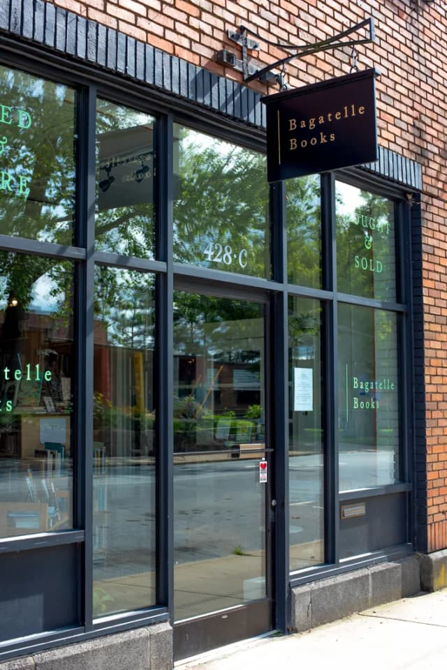 Bagatelle Books