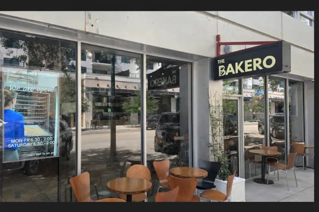 THE BAKERO