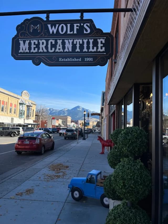 Wolf's Mercantile LLC