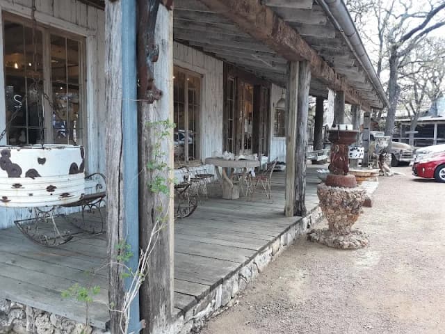 Magnolia Pearl - Fredericksburg