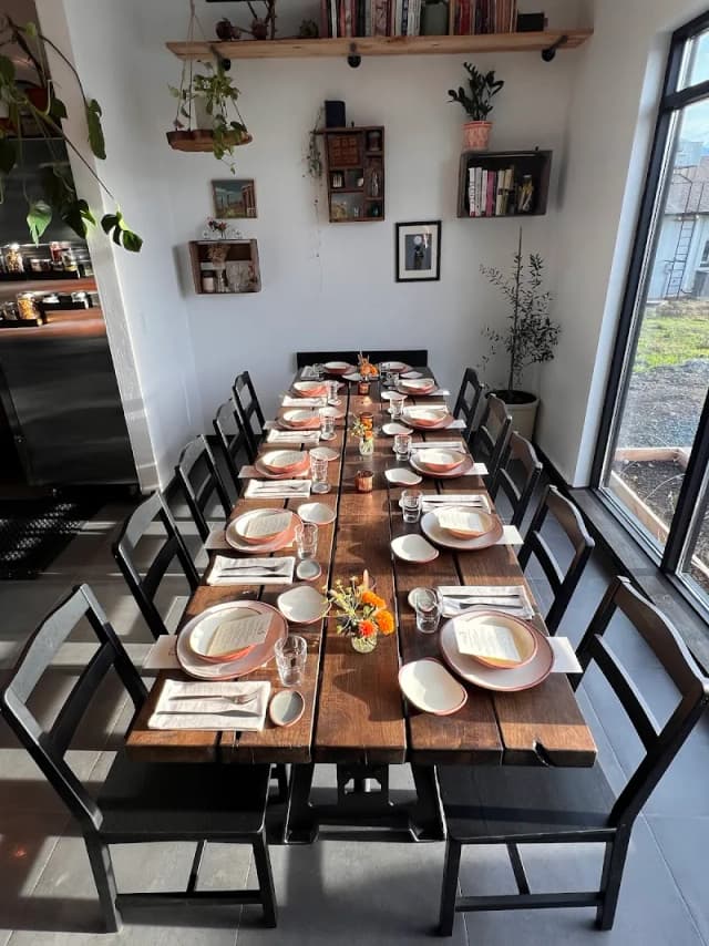 Side Yard Farm & Kitchen- Rogue Valley