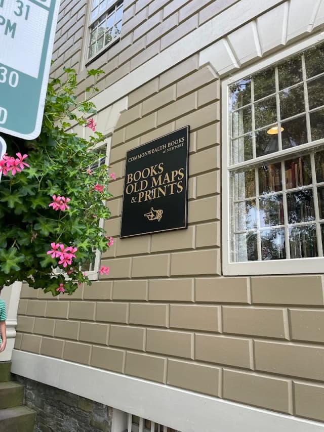 Commonwealth Books of Newport