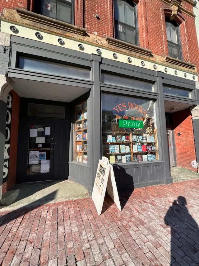 Yes Books