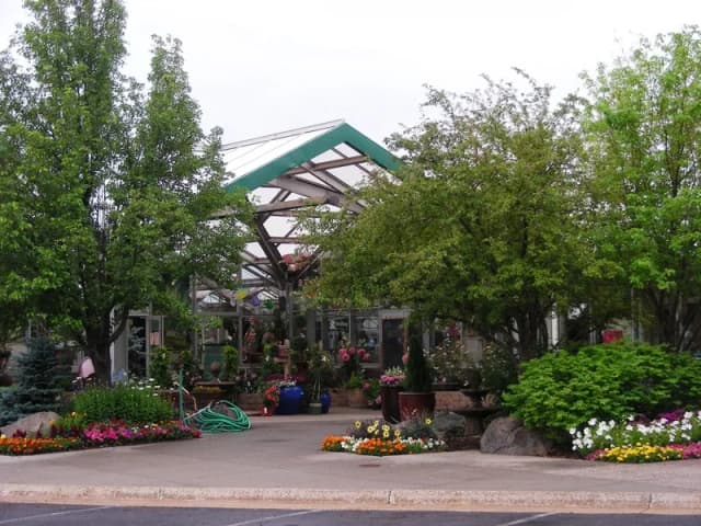 Warner's Nursery & Landscape Co.