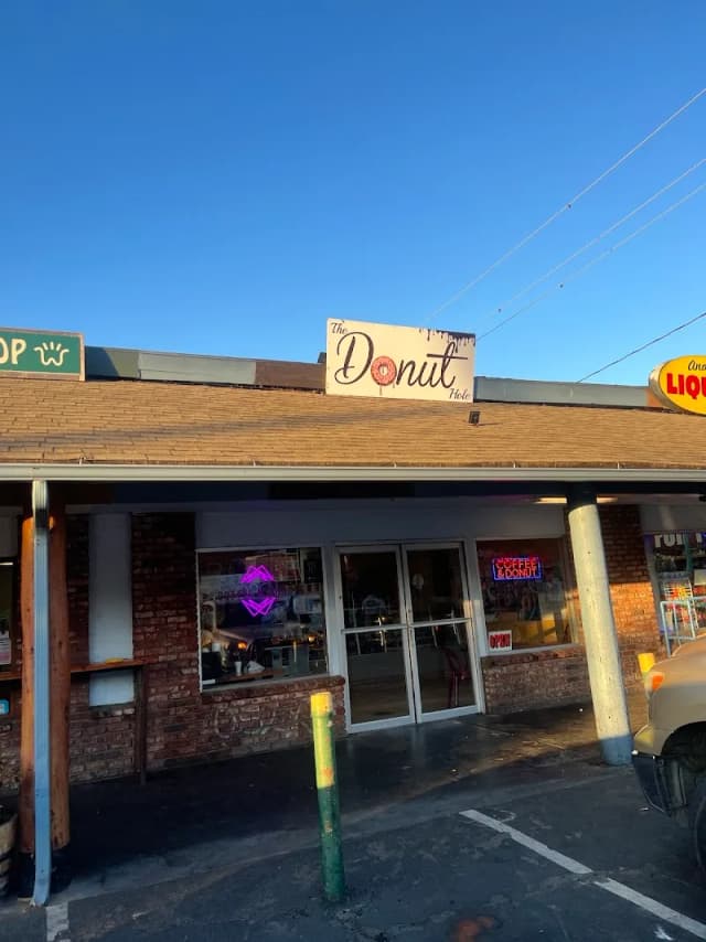 Donut Hole
