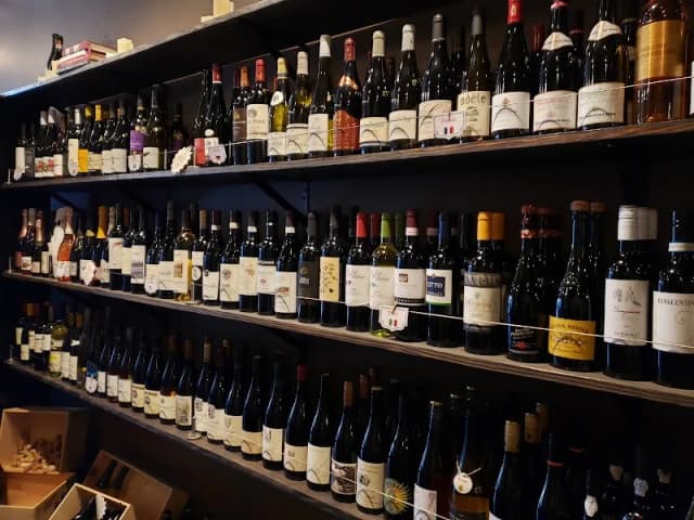 Brut Wine Bar and Bottle Shop