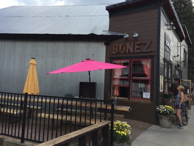 Bonez