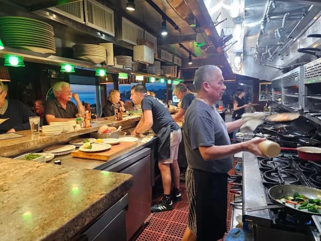 Sea Chest Oyster Bar
