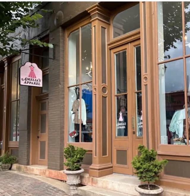 Amelia's Apparel