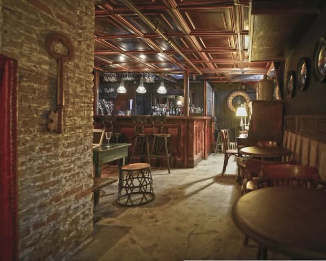 The Speakeasy Bar at Maxwell