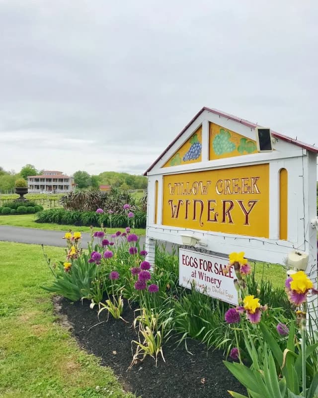 Willow Creek Winery & Farm