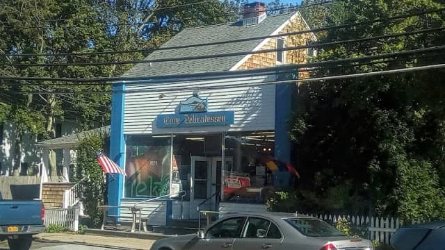 Cove Delicatessen