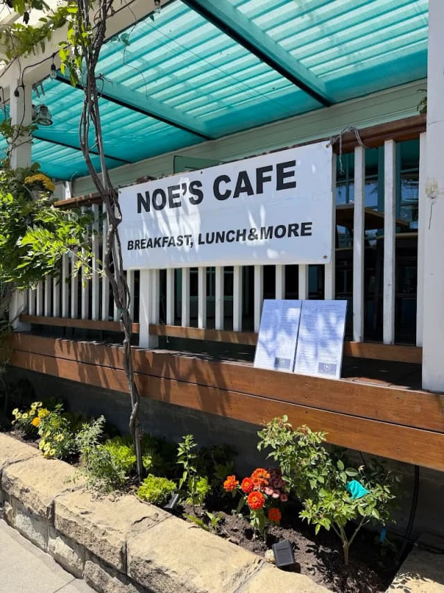 Noe's Cafe