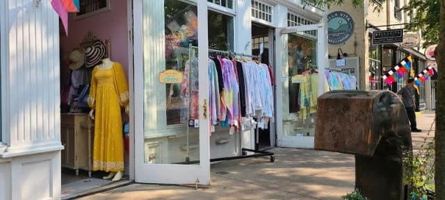 Chantal Fashion Apparel
