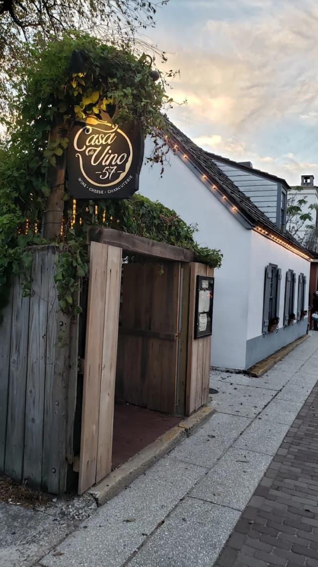 Casa De Vino 57