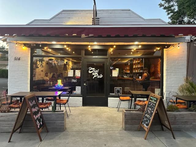 Ojai Pub