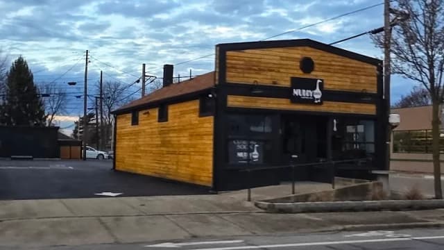 MUDDY GOOSE COFFEE CO.