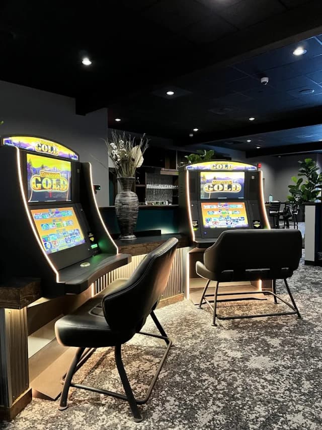 unWINEd Bar & Casino