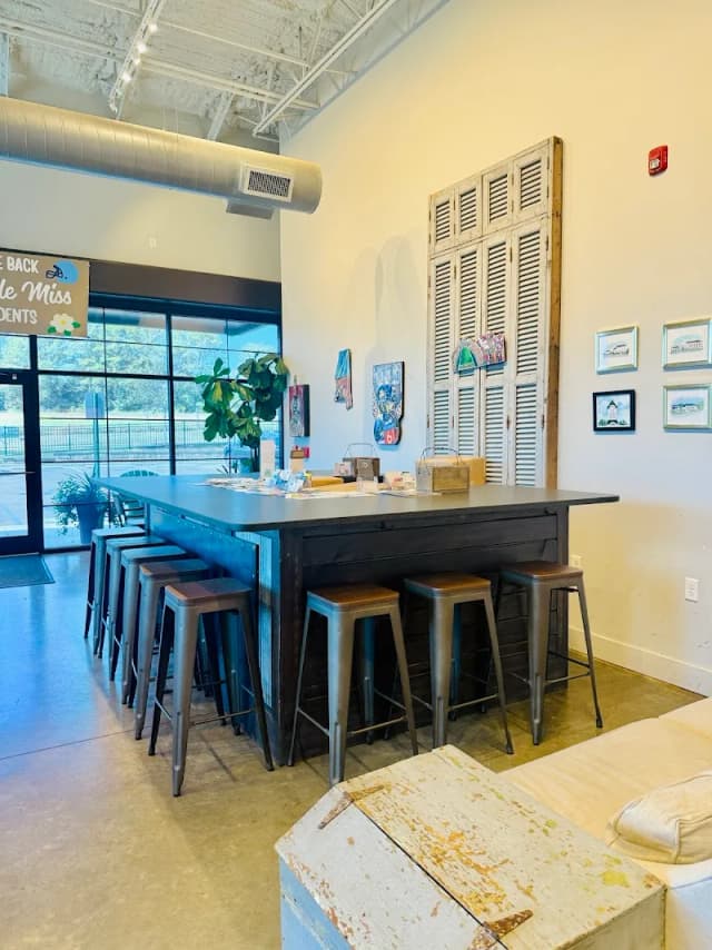 Common Ground Coffee Bar & Bakery