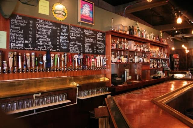 Uptown Pubhouse