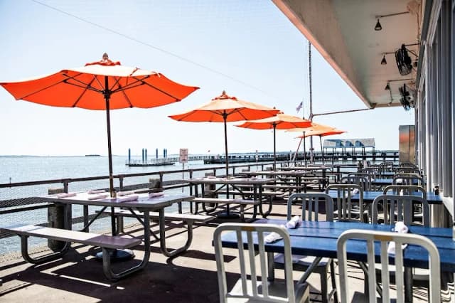 Fleet Landing Restaurant & Raw Bar
