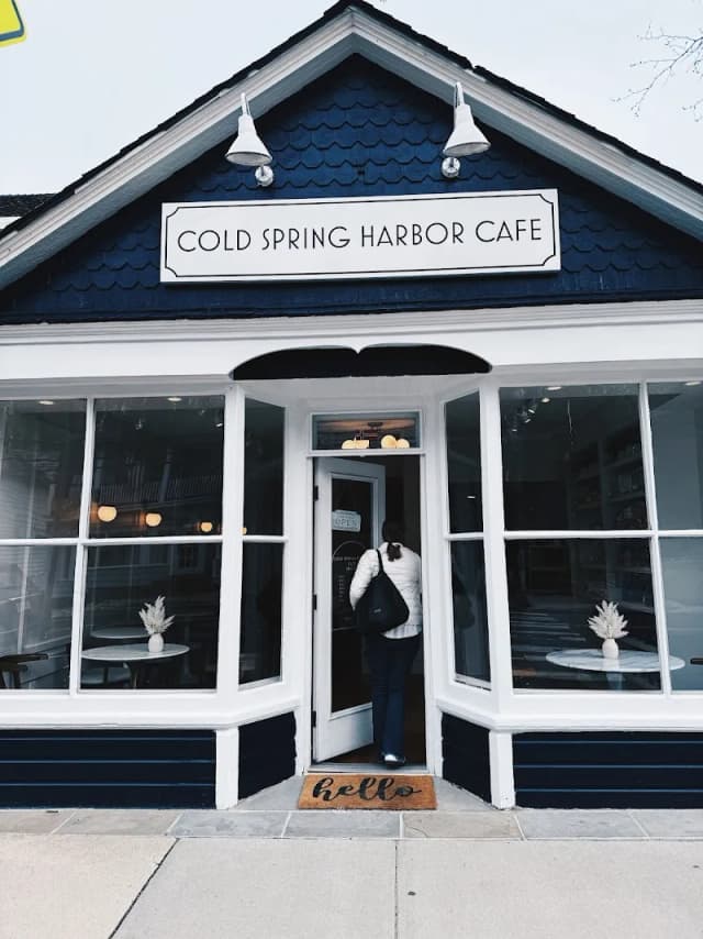 Cold Spring Harbor Cafe