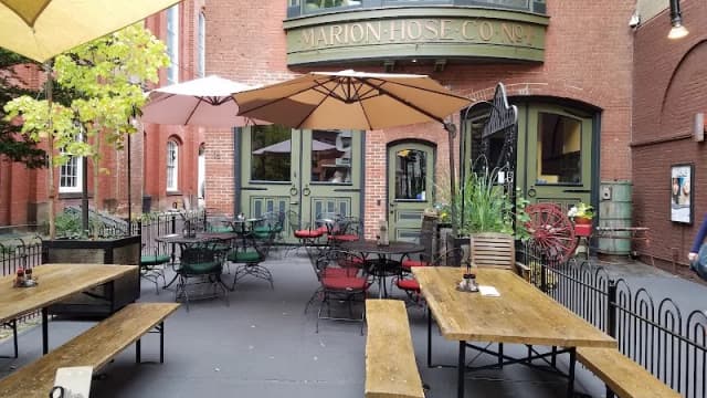 Marion Hose Bar