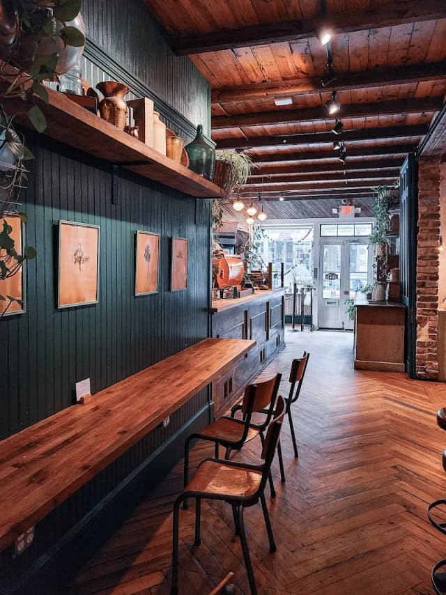 Harken Cafe