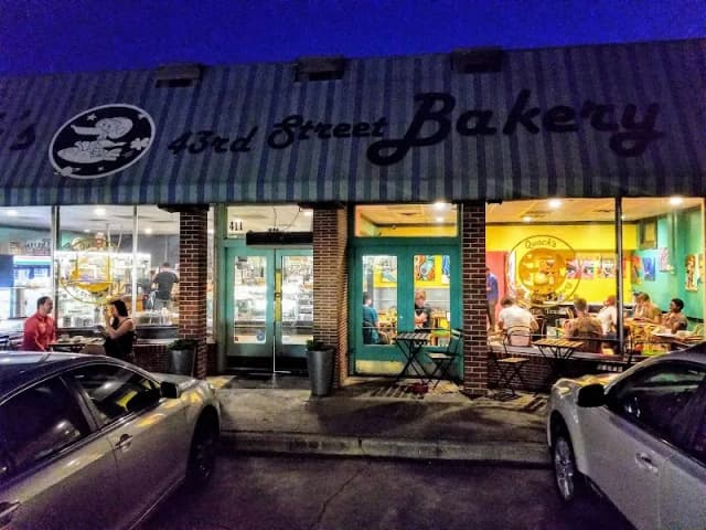 Quack's 43rd Street Bakery