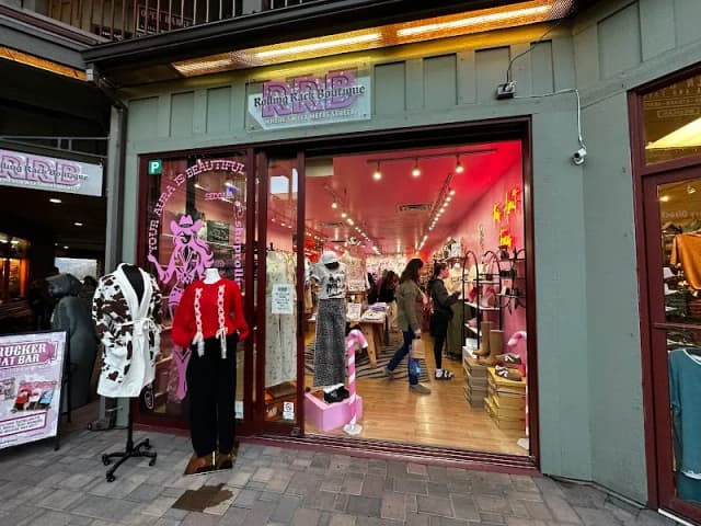 Rolling Rack Boutique-Sedona