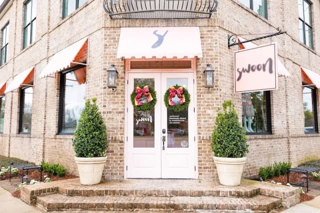 Swoon Boutique New Orleans - Women's Contemporary Boutique