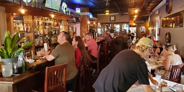 Broadway Pub