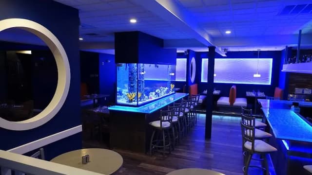 Fins Bar & Grille