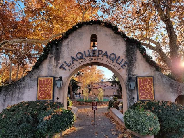 Bennali at Tlaquepaque