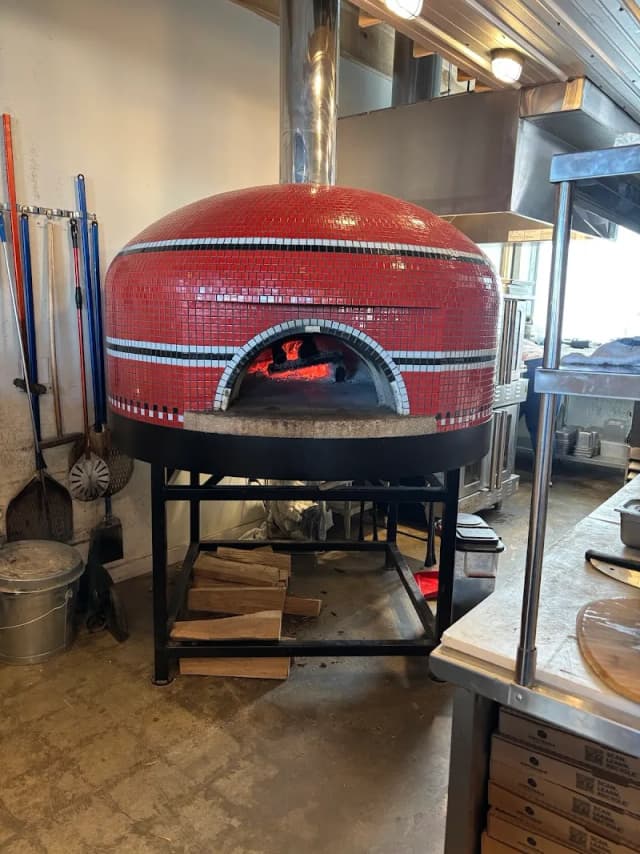 Tin Roof Kitchen Co.