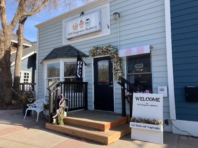 350 degrees bakery
