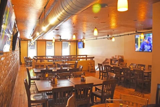 Gobbie's Sports Pub & Eatery