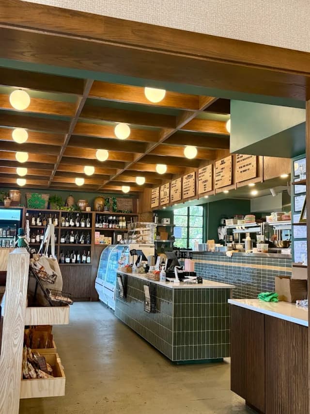 Sister Sister Deli & Market