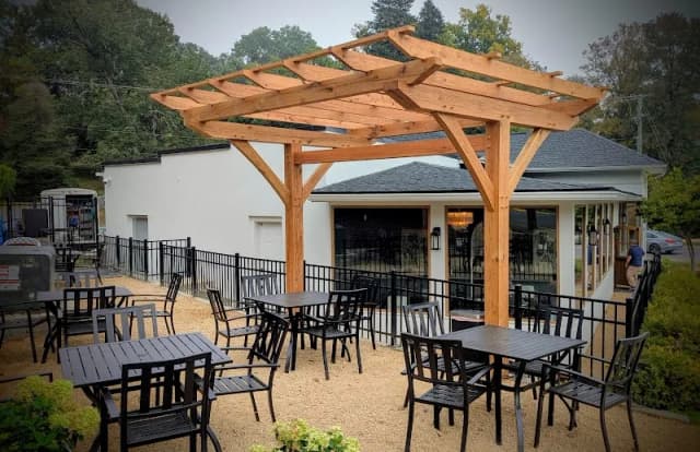 Seasons Bakery & Cafe