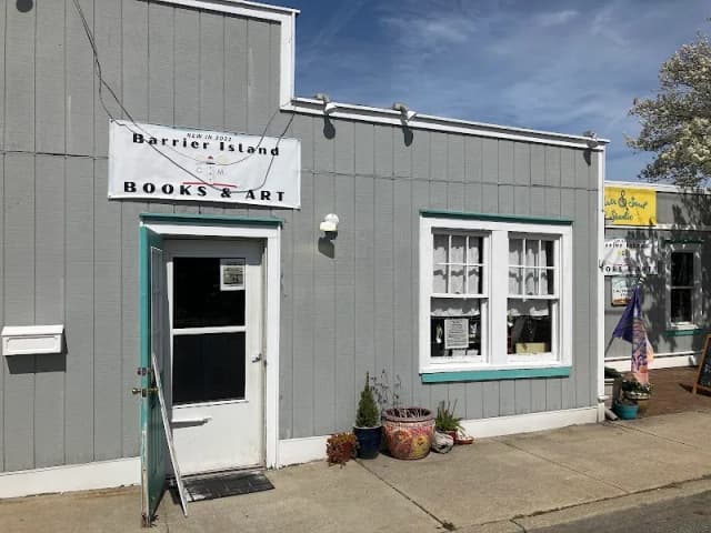 Barrier Island Books & Art